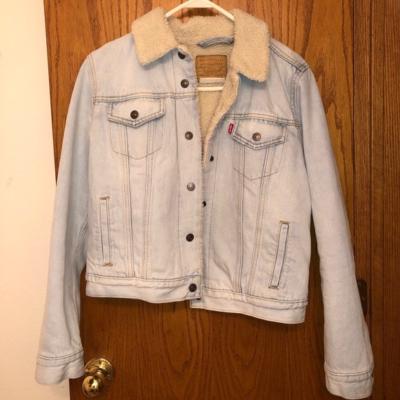 Levi’s Sherpa Jean Jacket - Picture 3 of 8